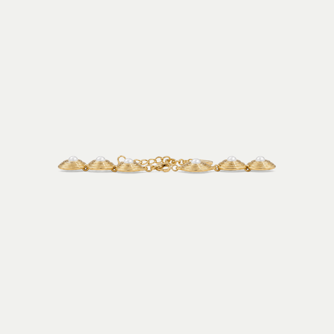 Medallion Bracelet — detail