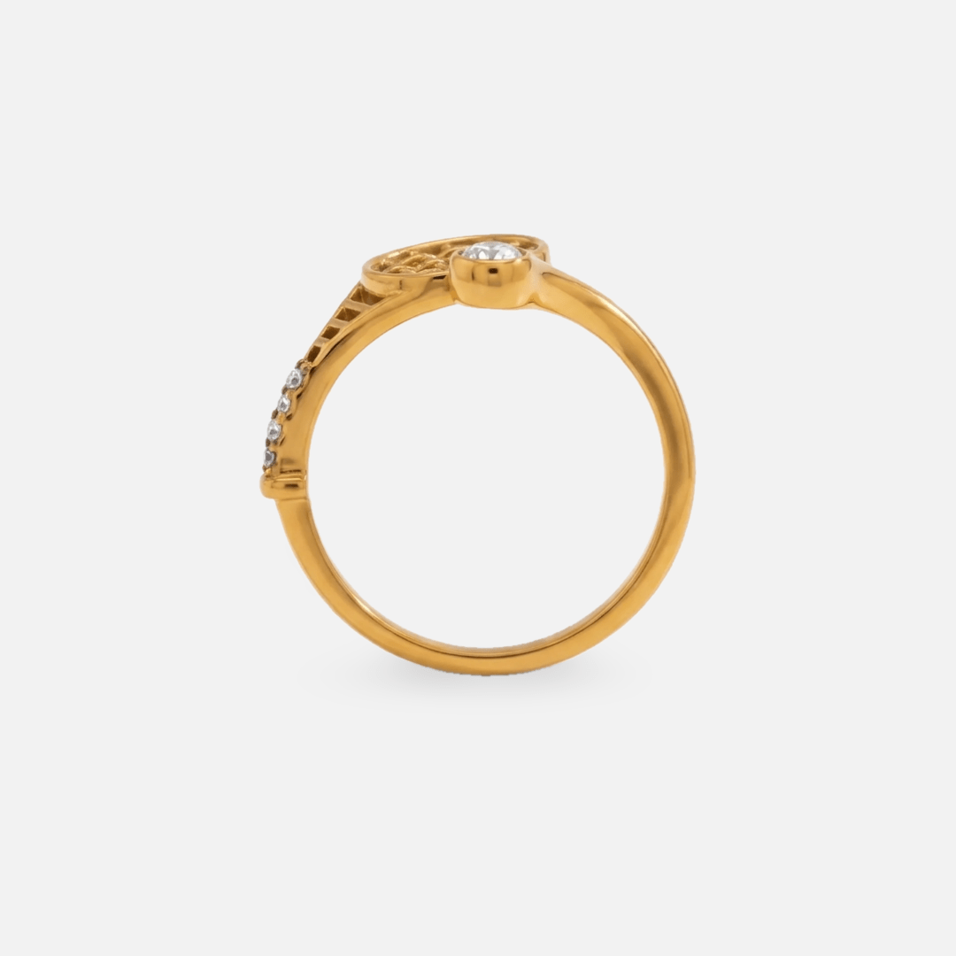 Racket Ring — detail