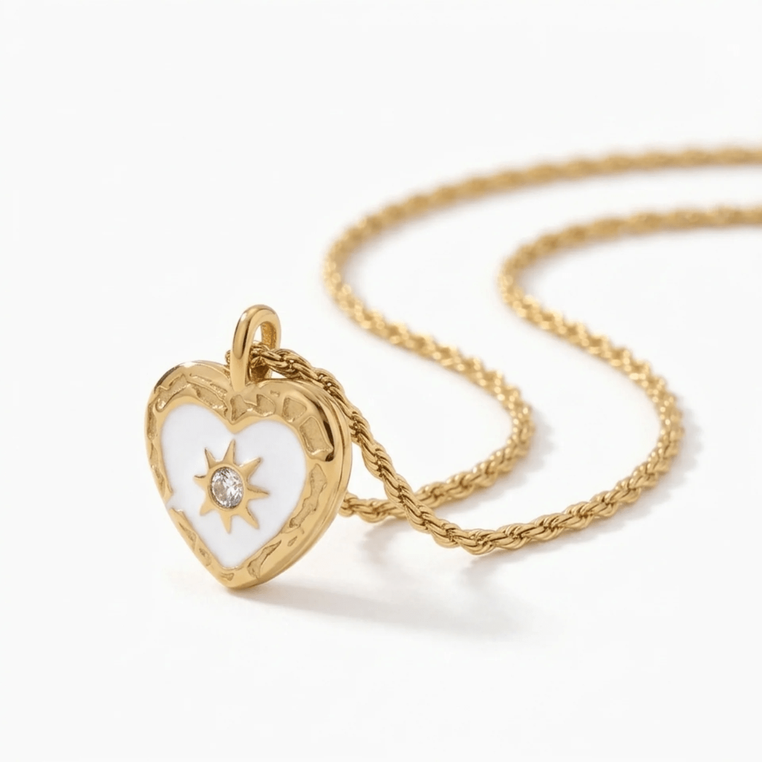 Destiny Heart Necklace — detail
