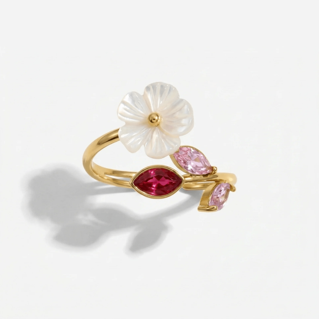 Lilly Ring — detail
