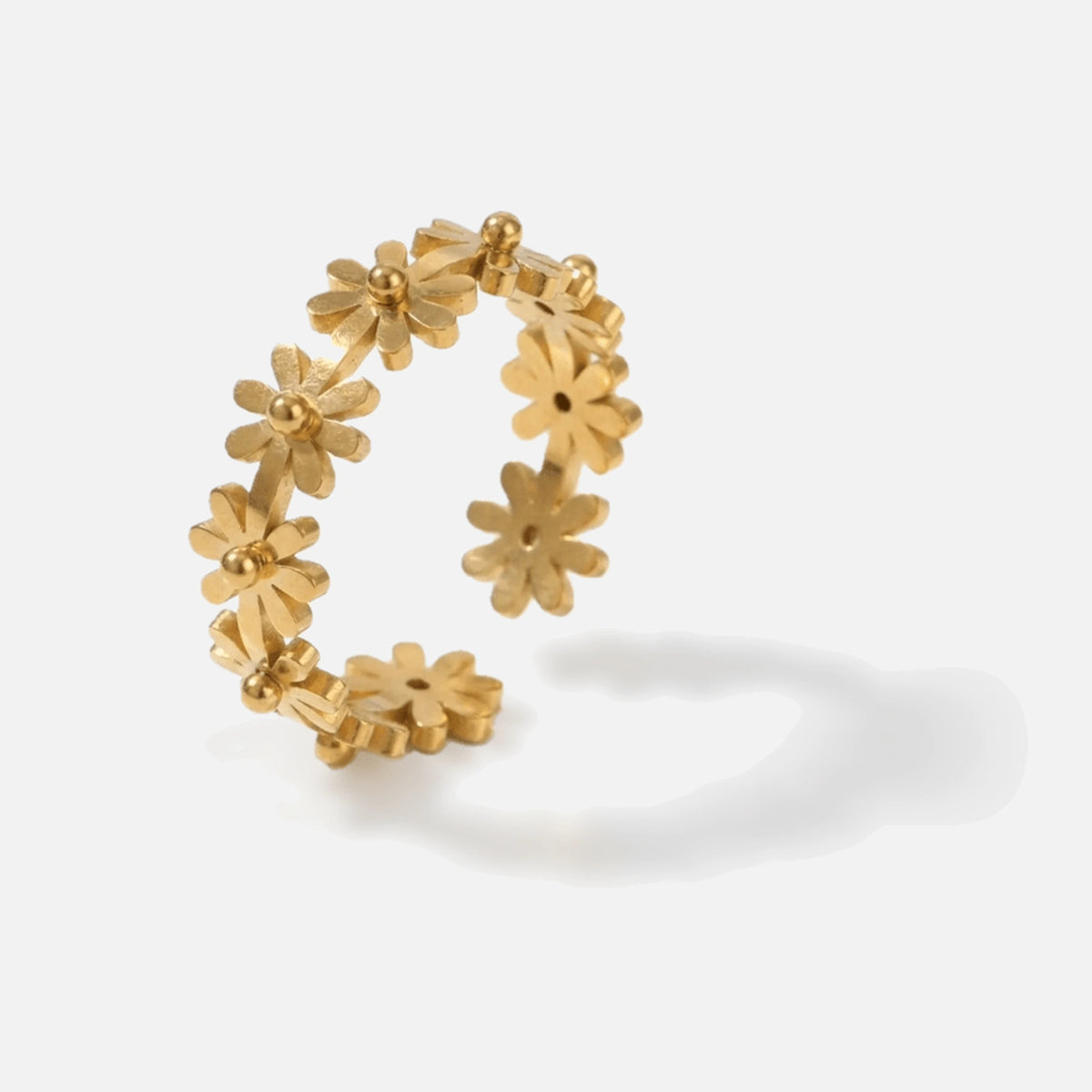 Daisy Ring — studio shot