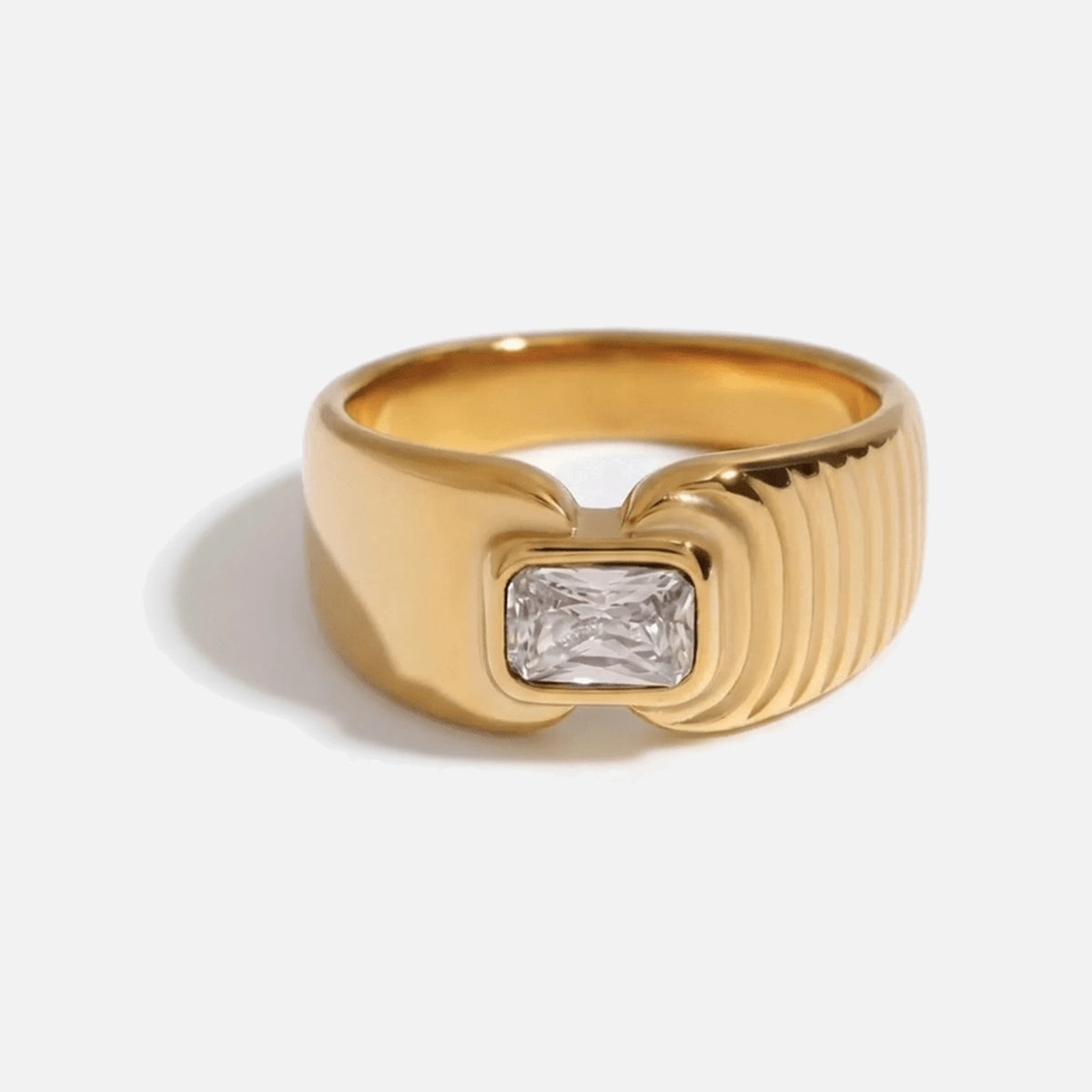 Dorita Ring — studio shot