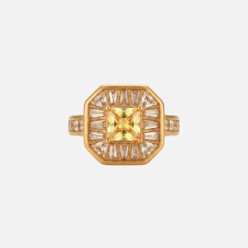 Kika Ring — studio shot on light grey