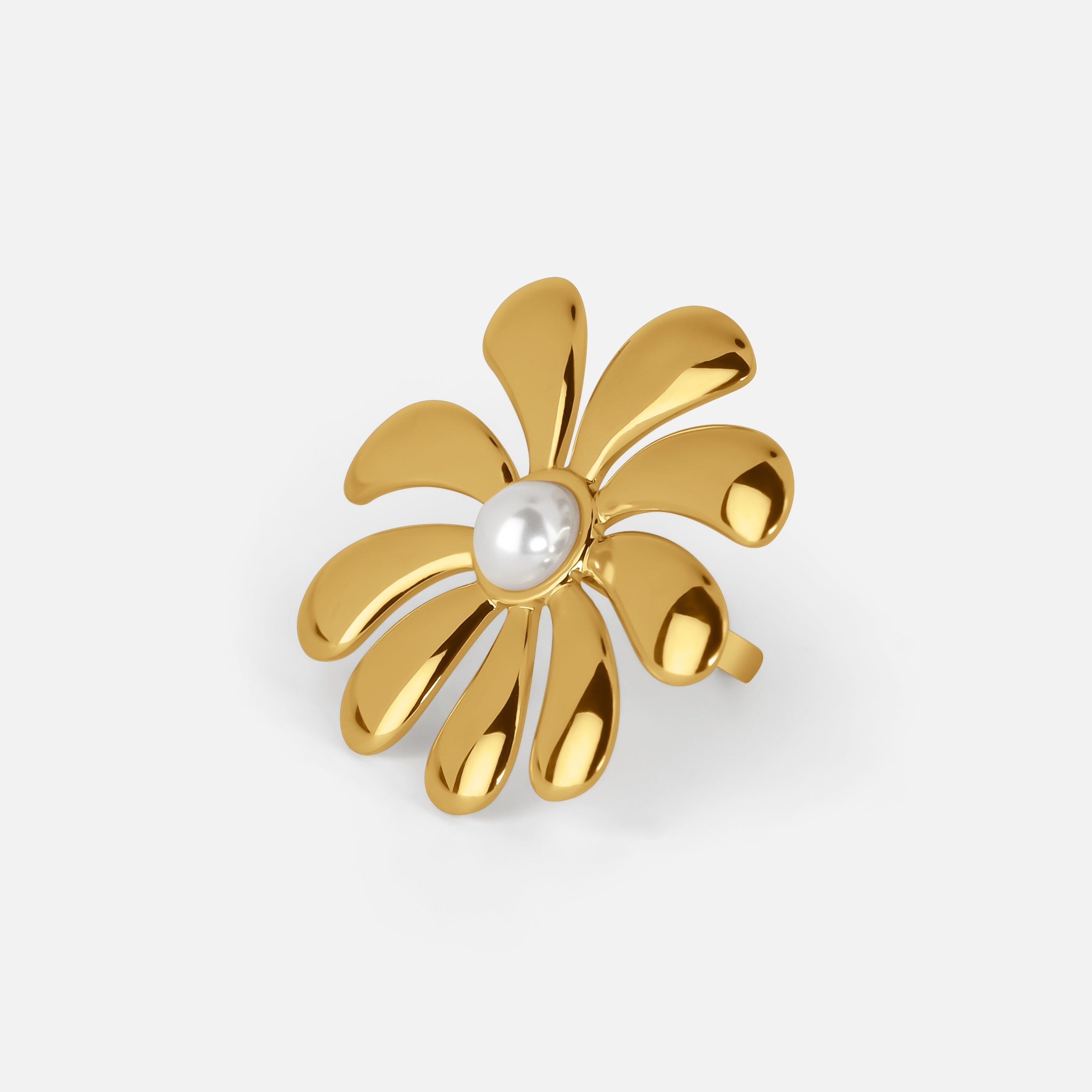 Lilia Ring — studio shot on light grey