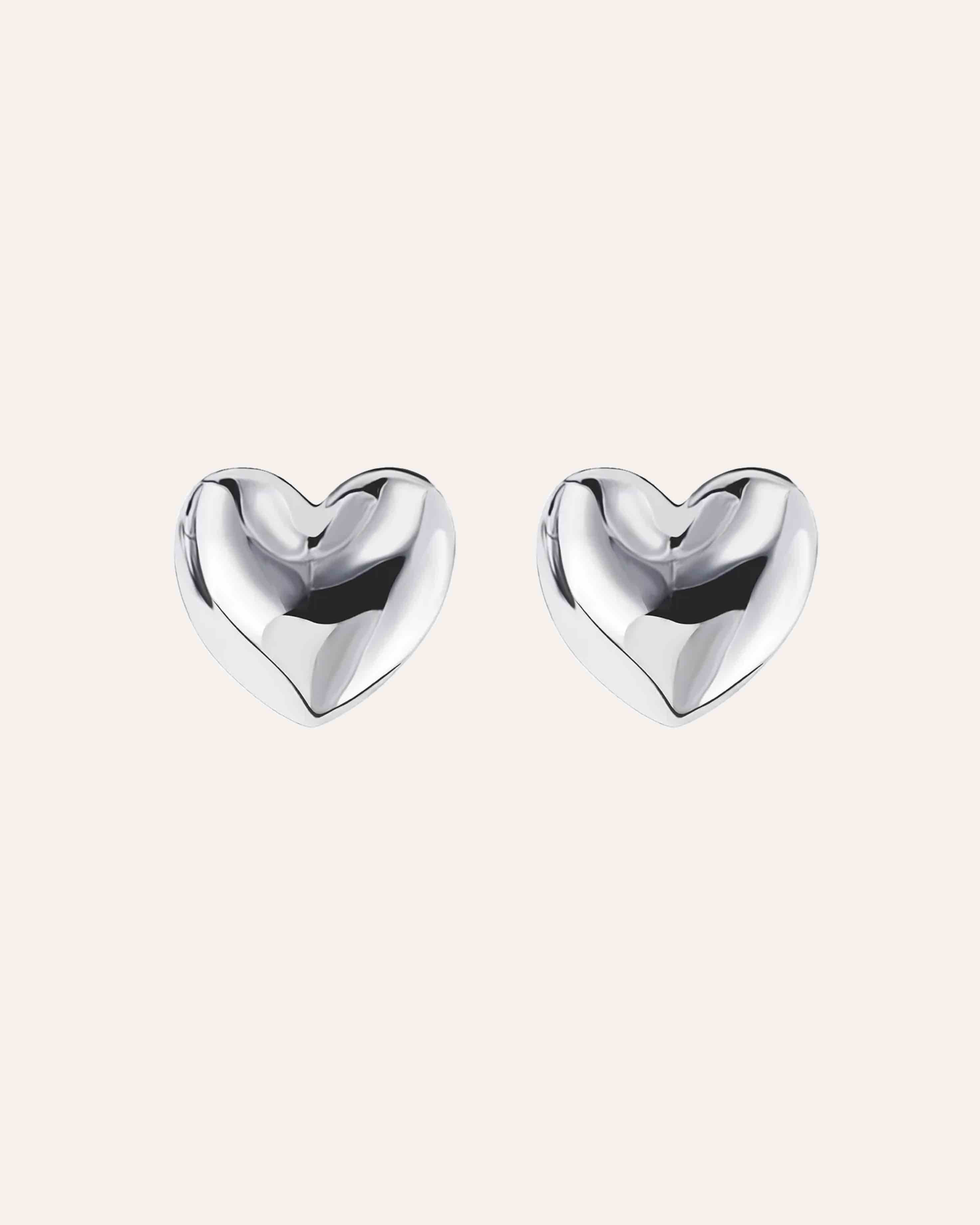 Amor Earrings — detail